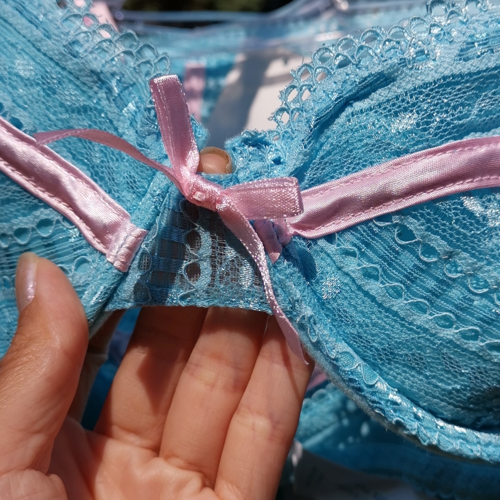 Rene Rofe Lace Blue Bra - Picture 9 of 15